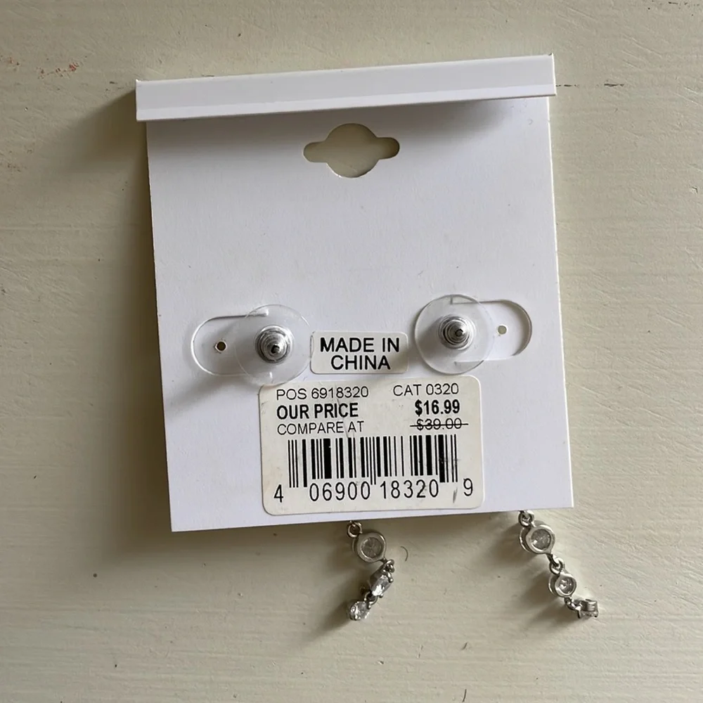 Earrings - Picture 2 of 2